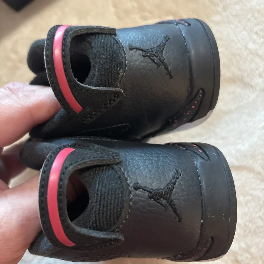 Jordon 6 Retro GT Black‎ Pink Logo SZ 7C